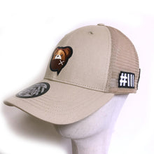 Load image into Gallery viewer, [serial experiments lain + NUMBER 3] LAIN Bear Icon embroidery mesh cap-BEIGE-
