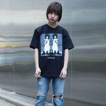 Load image into Gallery viewer, [serial experiments lain + CHAOSMARKET] Hair Cut T-shirt-BLACK-
